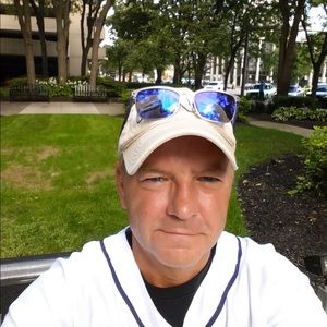 Meet your Posher, Craig